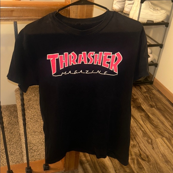 Thrasher Black and Red Short Sleeve Tee - Picture 1 of 1